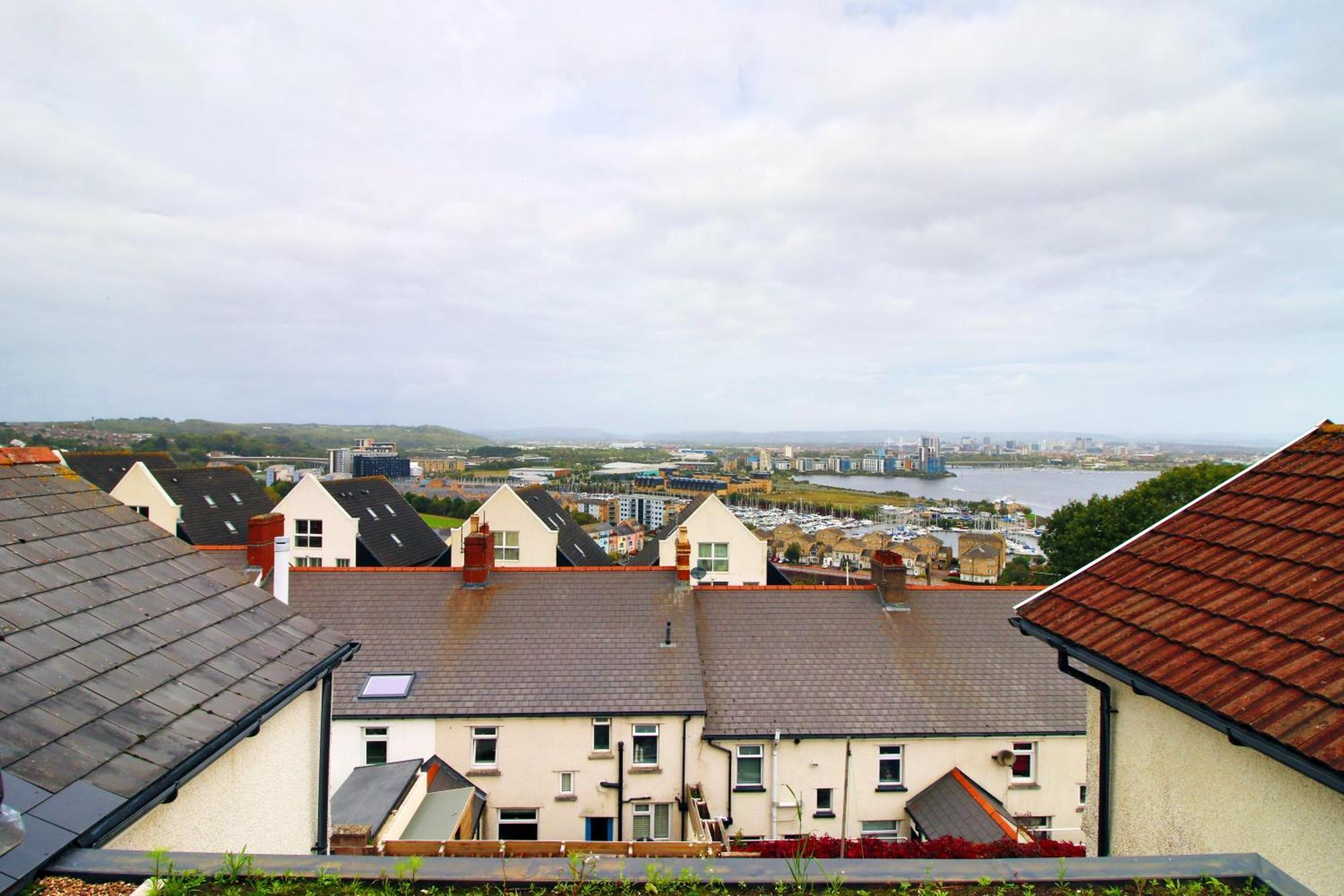 Luxury 4 Bedroom 4 Ensuite Home In Penarth Cardiff Exterior photo